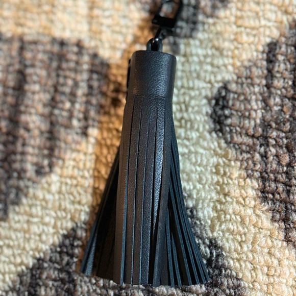 Tory Burch Fleming Matte Black Convertible Shoulder Bag - Picture 5 of 7